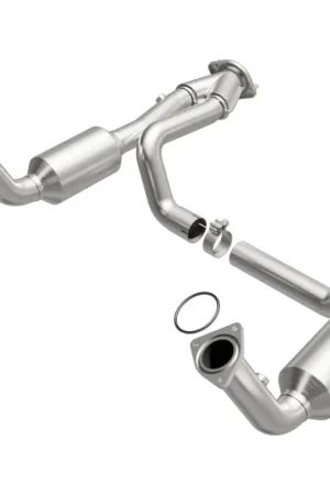 Top Rated Magnaflow 04-06 Chevrolet Silverado 1500 5.3L Direct Fit Catalytic Converter