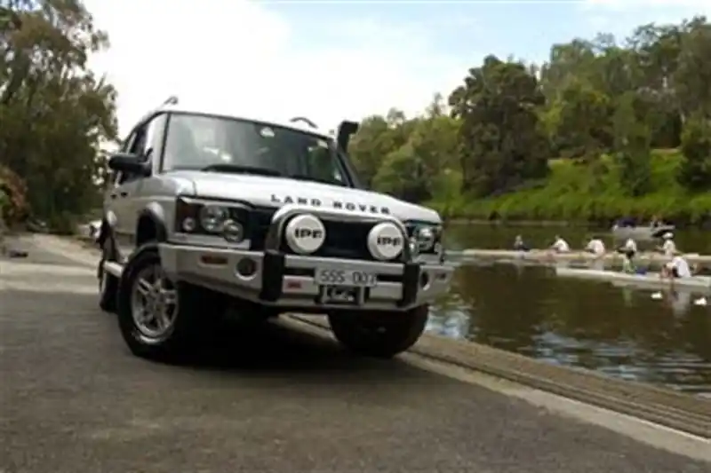 Latest ARB Sahara Deluxe Bar Lr Disco Ii 03-04