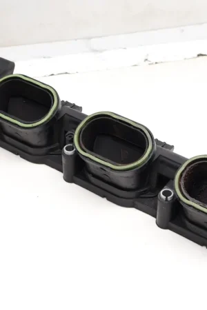 Audi Lower Intake Manifold Air Distribution Housing 06E133109AS Worldwide Shipping