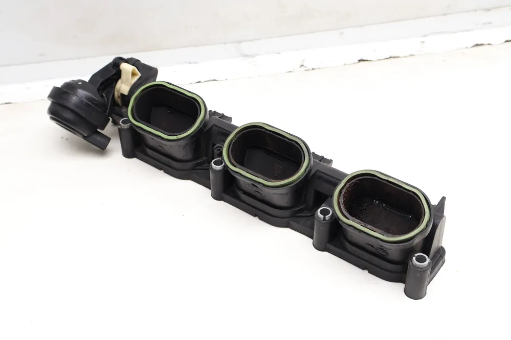 Audi Lower Intake Manifold Air Distribution Housing 06E133109AS Worldwide Shipping