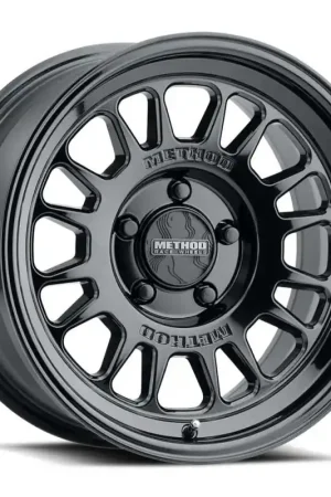 Method MR318 18x9 +18mm Offset 8x6.5 130.81mm CB Gloss Black Original