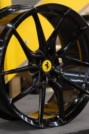 Vossen x Novitec NF8 21x9in - 5x114.3 BP - ET30 - Gloss Black Ferrari GTC4Lusso / FF Front Wheel Brand New