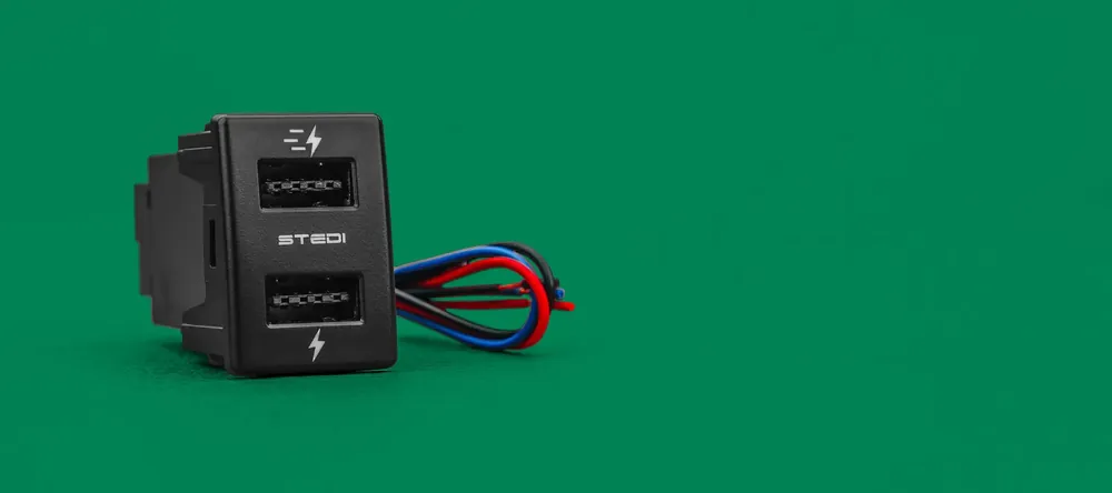 Stedi Dual Usb(New Isuzu D-Max + Colorado 12+) Flash Sale